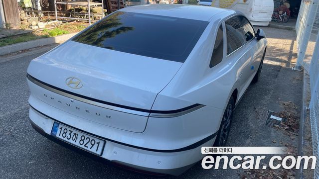 Hyundai Grandeur Premium — пробег 3 800 км — фото 4 из 5