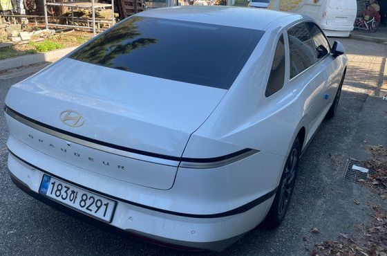 Hyundai Grandeur Premium — пробег 3 800 км — фото 4 из 5
