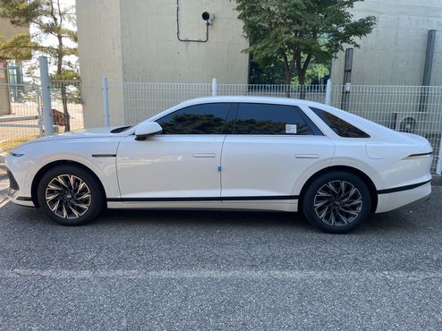 Hyundai Grandeur Premium — пробег 3 800 км — фото 5 из 5