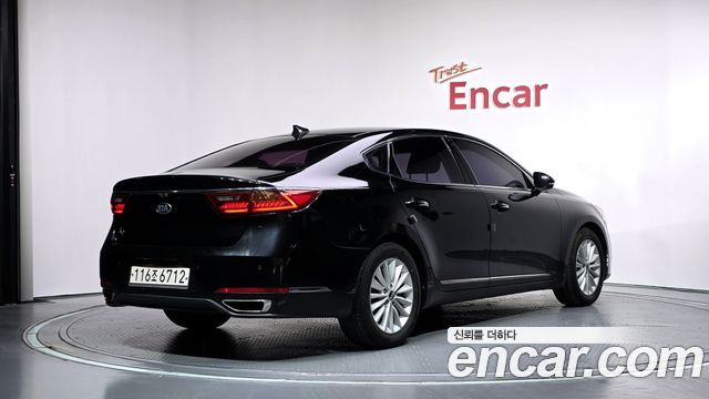 Kia K7 из Кореи Encar