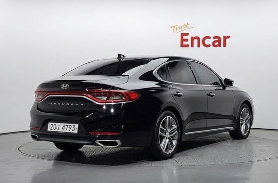 Hyundai Grandeur 2.4 Premium Special — пробег 50 174 км — фото 2 из 5