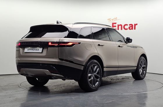 Land Rover Range Rover Velar 2.0 P250 Dynamic SE — пробег 15 365 км — фото 2 из 5