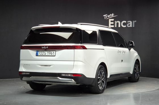 Kia Carnival Diesel 11-Seater Noblesse — пробег 84 523 км — фото 2 из 5