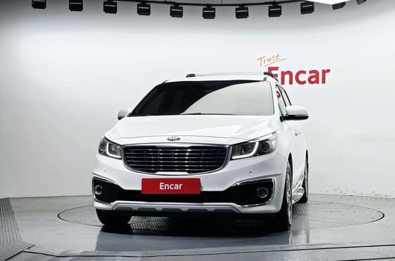 Kia Carnival 9-seater Noblesse — пробег 146 930 км — фото 3 из 5