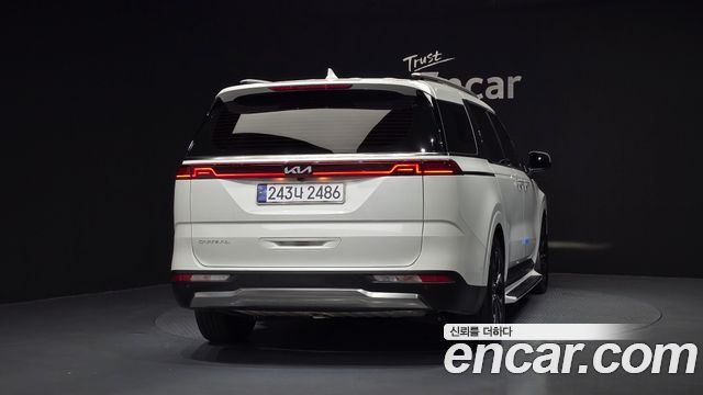 Kia Carnival из Кореи Encar