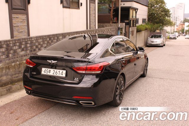 Hyundai Genesis G330 Premium AWD — пробег 185 000 км — фото 2 из 5