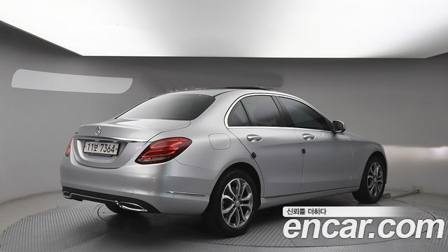 Mercedes-Benz C-Class из Кореи Encar