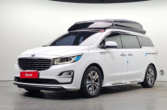 Kia Carnival 11-Seater Prestige — пробег 127 030 км — фото 1 из 5