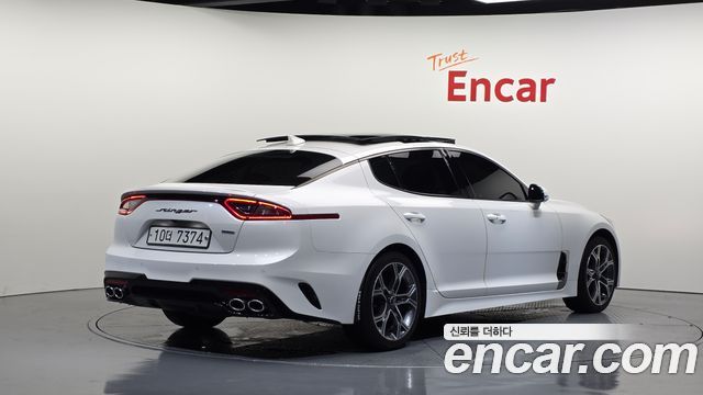 Kia Stinger 2.0 Turbo AWD Platinum — пробег 141 332 км — фото 2 из 5