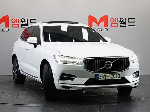 Volvo XC60 T8 Inscription — пробег 144 405 км — фото 3 из 5