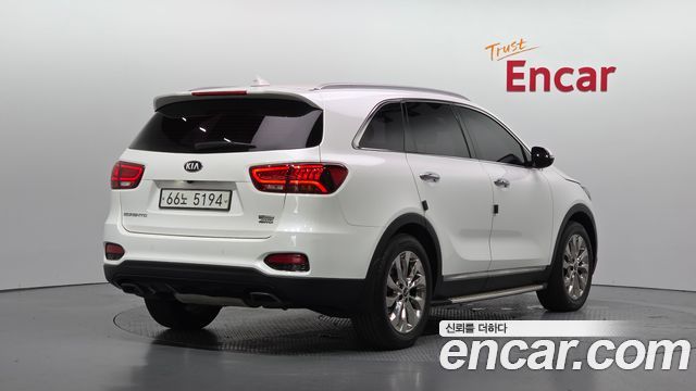 Kia Sorento Diesel 2.2 4WD Noblesse Special — пробег 108 455 км — фото 2 из 5
