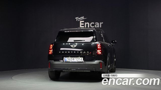 Mini Countryman ALL4 Classic — пробег 70 км — фото 4 из 5
