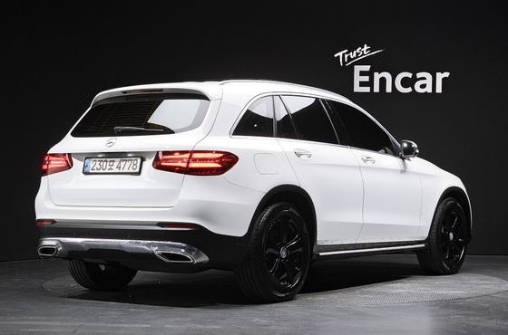 Mercedes-Benz GLC-Class GLC220 d 4MATIC Premium — пробег 93 347 км — фото 2 из 5