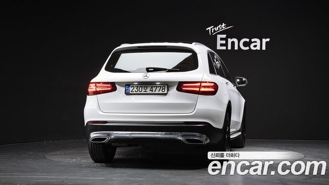 Mercedes-Benz GLC-Class GLC220 d 4MATIC Premium — пробег 93 347 км — фото 4 из 5