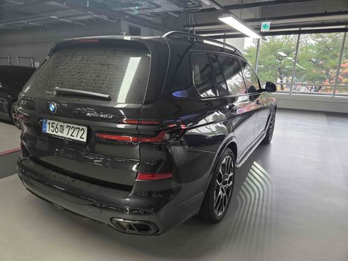 BMW X7 xDrive 40d M Sport 7 STR — пробег 4 222 км — фото 5 из 5