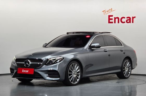 Mercedes-Benz E-Class E300 4MATIC AMG Line — пробег 152 542 км — фото 1 из 5