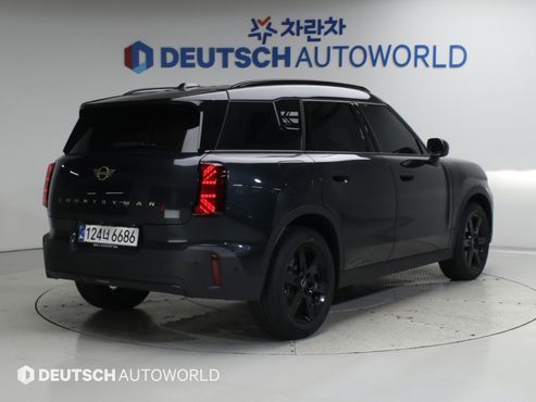 Mini Countryman ALL4 Dealer Tailored Edition — пробег 777 км — фото 2 из 5
