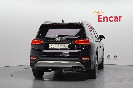 Hyundai Santafe Diesel 2.0 2WD Exclusive — пробег 56 924 км — фото 4 из 5