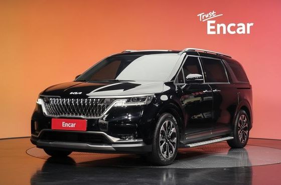 Kia Carnival Gasoline 9-Seater Signature — пробег 34 353 км — фото 1 из 5