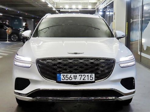 Genesis GV70 2.5T Gasoline 2WD — пробег 32 581 км — фото 2 из 5