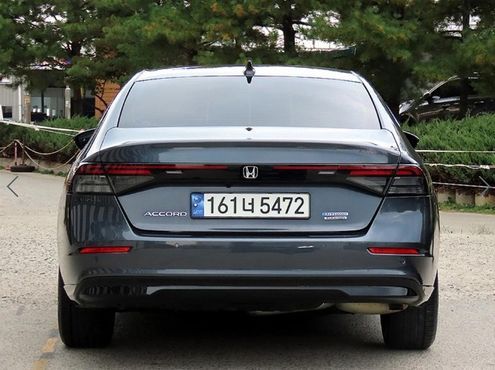 Honda Accord 2.0 Hybrid Touring — пробег 59 846 км — фото 4 из 5
