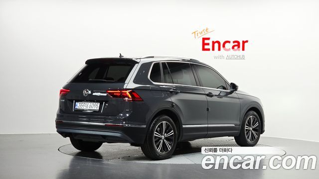 Volkswagen Tiguan 2.0 TDI Prestige — пробег 94 920 км — фото 2 из 5