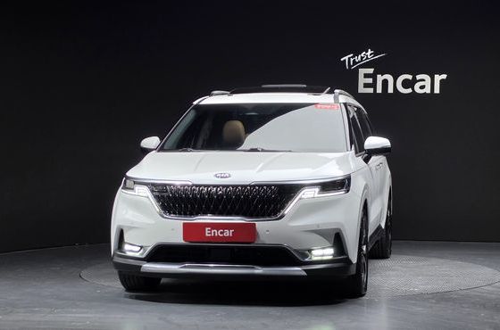 Kia Carnival Diesel 9-Seater Signature — пробег 84 025 км — фото 3 из 5