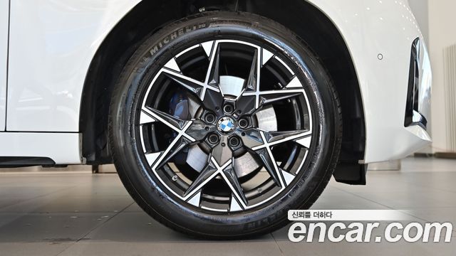 BMW X3 xDrive 20 M Sport — пробег 13 979 км — фото 5 из 5