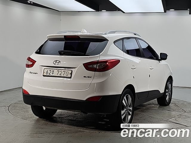 Hyundai Tucson Diesel(e-VGT) 2WD Modern — пробег 258 996 км — фото 4 из 5