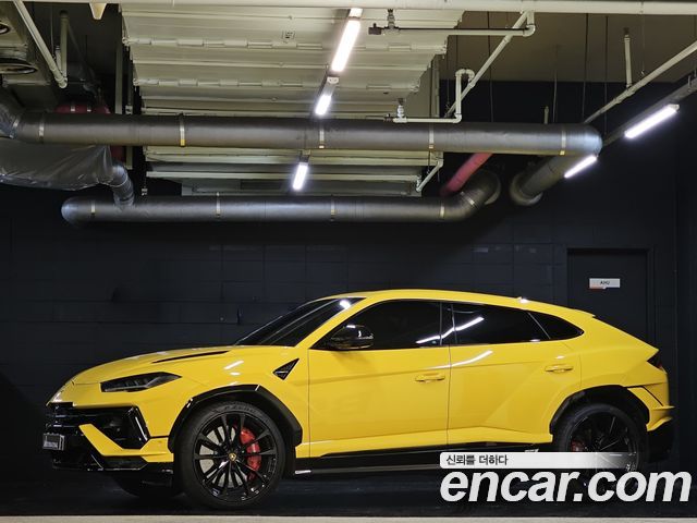 Lamborghini Urus 4.0 V8 S — пробег 6 800 км — фото 3 из 5
