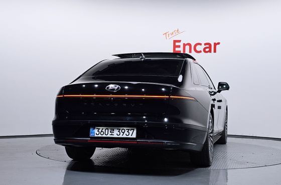 Hyundai Grandeur Calligraphy — пробег 11 070 км — фото 4 из 5
