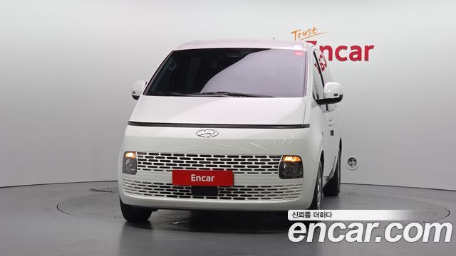 Hyundai Staria Tourer 9-Seater Modern — пробег 75 635 км — фото 3 из 5