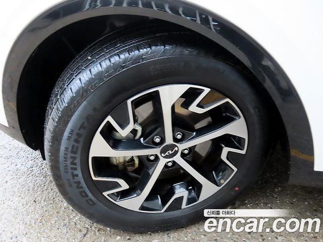 Kia Sportage Signature 2WD — пробег 25 682 км — фото 5 из 5