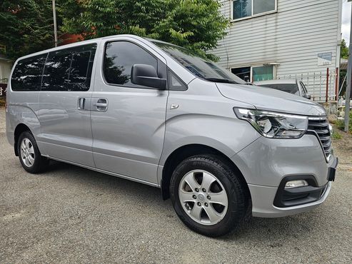 Hyundai Starex 4WD Wagon 12-Seater Smart — пробег 95 300 км — фото 4 из 5