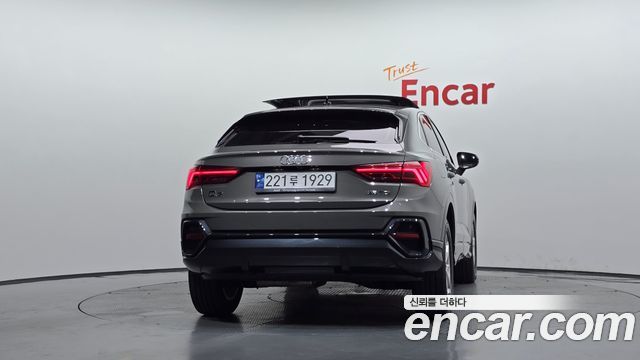 Audi Q3 35 TDI Premium Sportback — пробег 57 003 км — фото 4 из 5