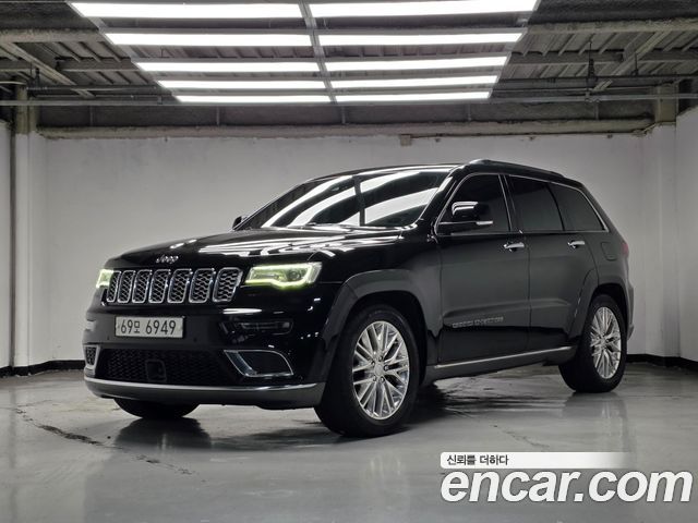 Jeep Cherokee 3.0 Diesel Overland Summit WK2 — пробег 181 000 км — фото 1 из 5