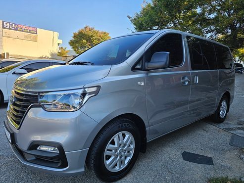 Hyundai Starex Van 5-Seater Modern — пробег 60 368 км — фото 3 из 5
