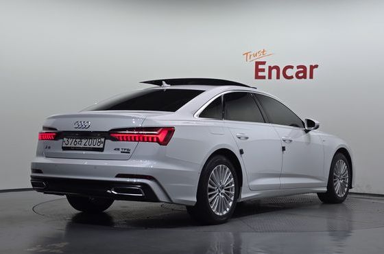 Audi A6 45 TFSI Quattro Premium — пробег 74 649 км — фото 2 из 5
