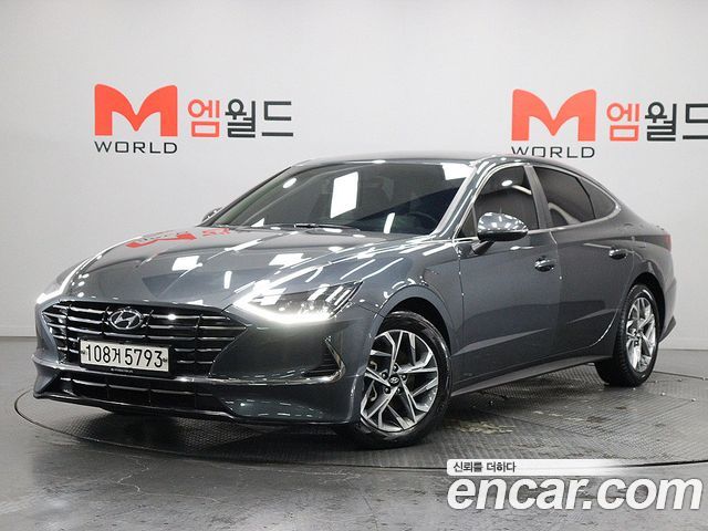 Hyundai Sonata 2.0 Premium Family — пробег 38 475 км — фото 1 из 5