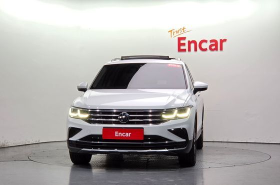 Volkswagen Tiguan 2.0 TDI 4Motion Prestige — пробег 38 364 км — фото 3 из 5