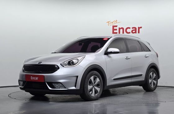 Kia Niro Prestige — пробег 111 693 км — фото 1 из 5