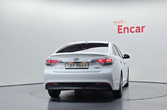Hyundai Sonata 2.0 HEV Modern — пробег 183 083 км — фото 4 из 5