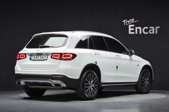 Mercedes-Benz GLC-Class GLC300e 4MATIC — пробег 79 609 км — фото 2 из 5