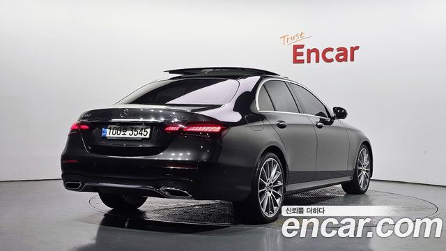 Mercedes-Benz E-Class из Кореи Encar