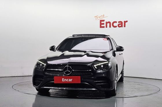 Mercedes-Benz E-Class E350 4MATIC AMG Line — пробег 52 760 км — фото 3 из 5