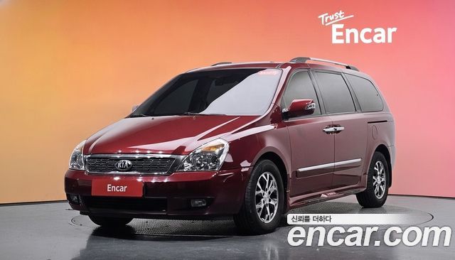 Kia Carnival Grand Carnival GLX Premium — пробег 76 136 км — фото 1 из 5