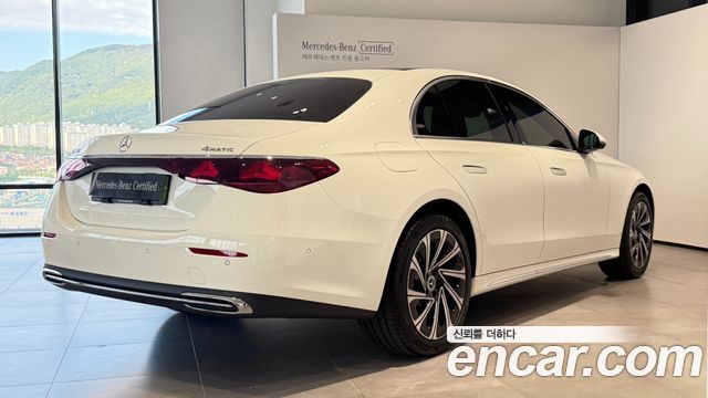 Mercedes-Benz E-Class из Кореи Encar