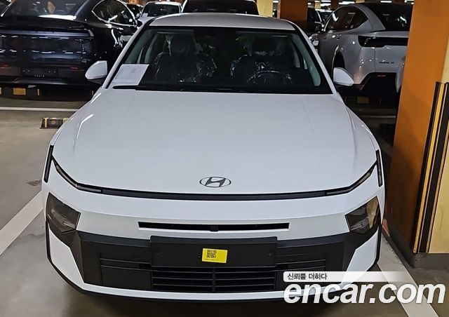 Hyundai AVANTE 2.0 Modern — пробег 1 км — фото 1 из 5