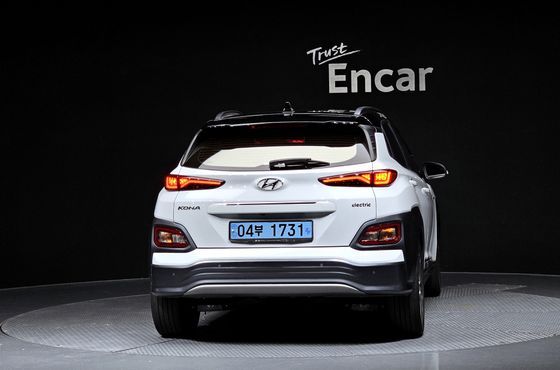Hyundai Kona Premium — пробег 187 419 км — фото 4 из 5