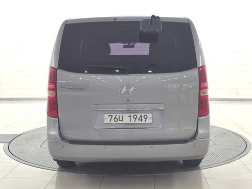 Hyundai Starex 12-Seater Wagon CVX Deluxe — пробег 163 800 км — фото 5 из 5